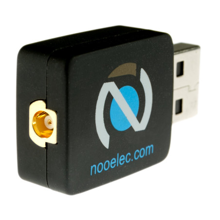 NooElec NESDR Nano 2 + Tiny Black RTL-SDR Ensemble USB (RTL2832U + R820T2) avec très Faible Bruit de Phase 0,5 PPM TCXO et anten
