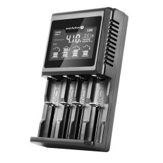 everActive Chargeur pour 4 Batteries 18650 AAA AA C D, Professionnel et Rapide, Grand écran LCD, Test de capacité, modèle UC-400