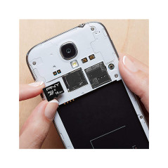 PNY Performance Plus Carte Mémoire microSDXC 128 Go + Adaptateur SD, Classe 10