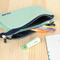 Sac scolaire milan 1918 collection 3 fermetures éclair et 5 compartiments vert 215 x 35 x 125 mm Sac scolaire milan 1918 collection 3 fermetures éclair et 5 compartiments vert 215 x 35 x 125 mm