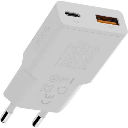 Xtorm 33W Go2 Slimline Charger - Blanc