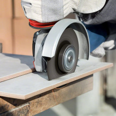 Bosch 1x Disque 3-in-1 Disc PRO Stainless Steel and Metal pour petite meuleuse angulaire et alésage 22,23 mm (pour Acier, Acier 