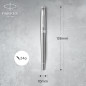 Parker Urban stylo-plume - Métro métallique - plume moyenne et encre bleue - coffret cadeau Parker Urban stylo-plume - Métro métallique - plume moyenne et encre bleue - coffret cadeau
