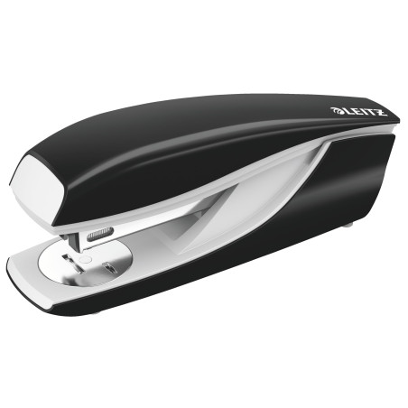 Leitz Agrafeuse de Bureau, Capacité 30 Feuilles, Noir, Boîtier Métallique Ergonomique, Agrafes Incluses, Gamme NeXXt, 55020095