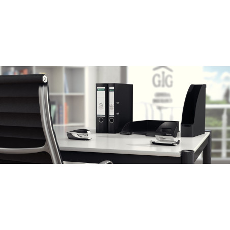 Leitz Agrafeuse de Bureau, Capacité 30 Feuilles, Noir, Boîtier Métallique Ergonomique, Agrafes Incluses, Gamme NeXXt, 55020095