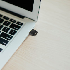 LogiLink BT0063 Adaptateur Bluetooth 5.0 + EDR pour Windows 7/8/10/11, portée jusqu'à 10 m, Connexion avec Plusieurs appareils e