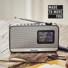Panasonic RF-D15EG-K, Radio Numérique Portable Dab+/FM, Bluetooth, Écran LCD TFT 2,4", Haut-Parleur 3W 5cm, 4 Boutons de Préséle