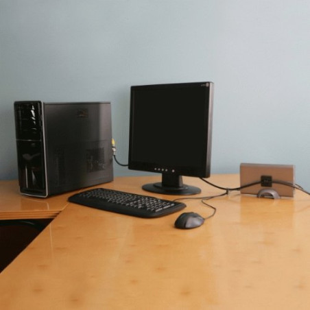 Kensington ProFit Souris Optique Taille Moyenne et Filaire avec 5 Commandes, Design Ergonomique pour Droitier, Connexion Plug &