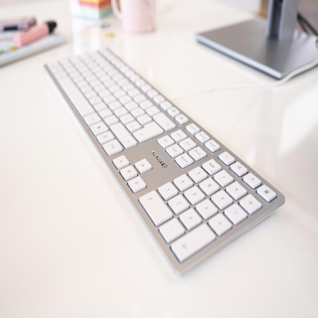 CHERRY KC 6000 Slim, Clavier au Design Ultra-Plat, Disposition française (AZERTY) Filaire (Port USB-A), Touches silencieuses, Ma