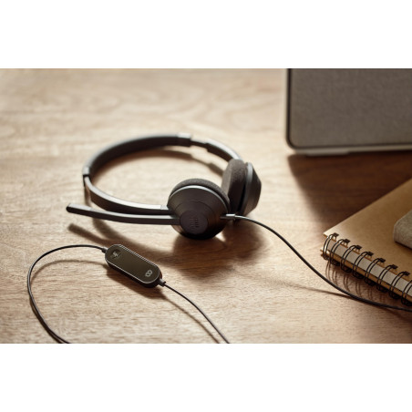 Cisco Casque d'écoute 322Q USB, Casque d'écoute Filaire Double, contrôleur Microsoft Teams avec USB-A, Finition Noir Carbone, Ga