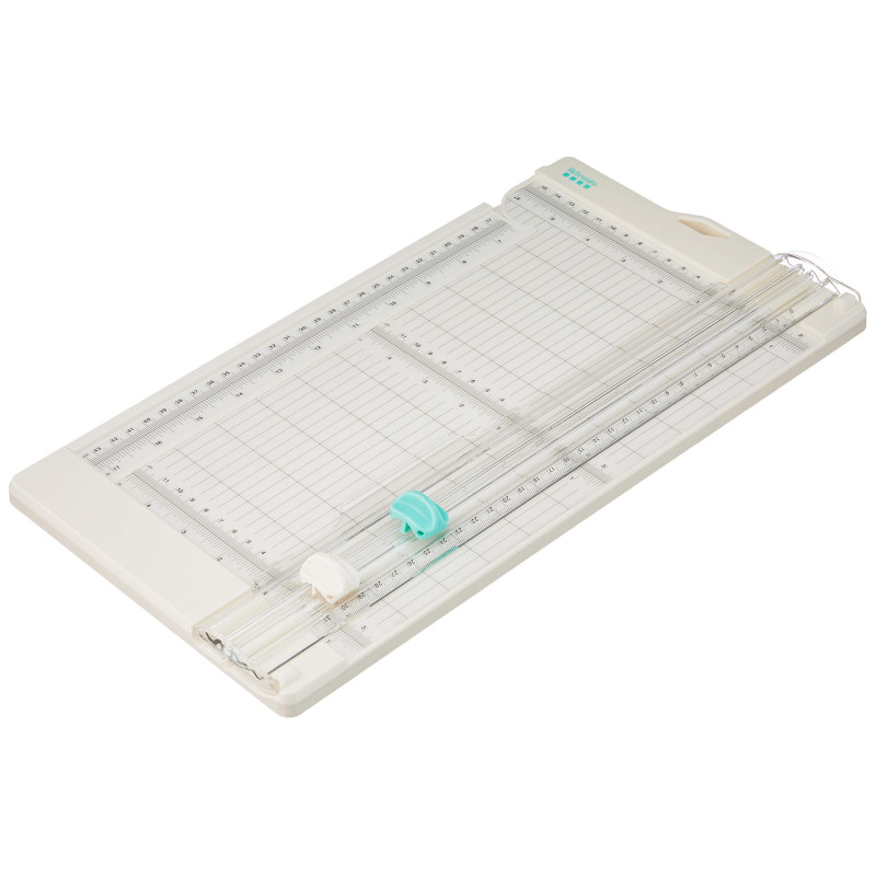 Artemio 18002098 Massicot grand format - Règle rétractable - 31 x 43 cm Artemio 18002098 Massicot grand format - Règle rétractable - 31 x 43 cm