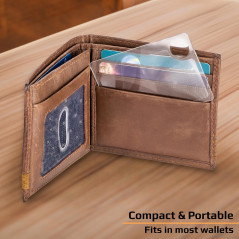 Carson Wallet Magnifier lentille de poche en format de carte de crédit, grossissement de 2,5x, avec une petite lentille incorpor