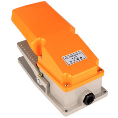 GUUZI Interrupteur à Pied Momentané en Métal Robuste Interrupteur à Pédale d'alimentation électrique Momentané SPDT NO NC 0~380V