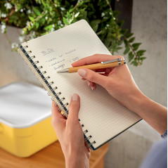 Leitz Complete 44710025 Cahier 80 feuilles A4 Quadrillé Rouge